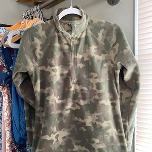 Eddie Bauer 1/4 zip pullover